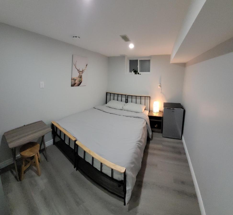 Guest House Basement - Master Bedrooms In Bayview Village Toronto Exterior foto